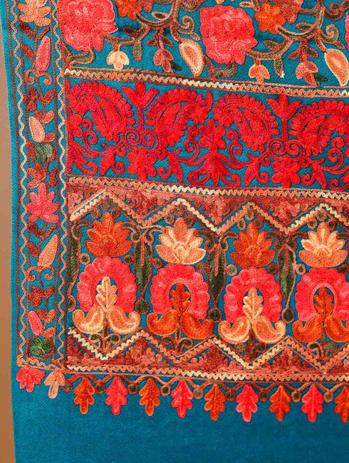 Women's Aari Wool Shawl